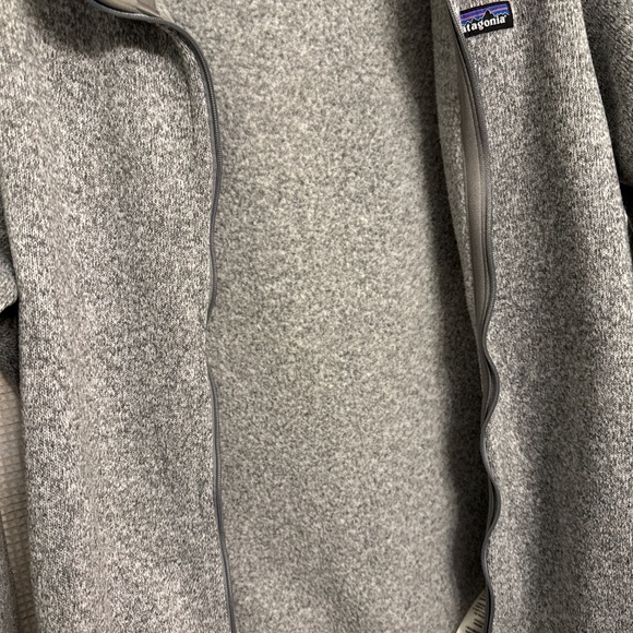 Gently used Patagonia Better Sweater zip up with pockets - Picture 7 of 7